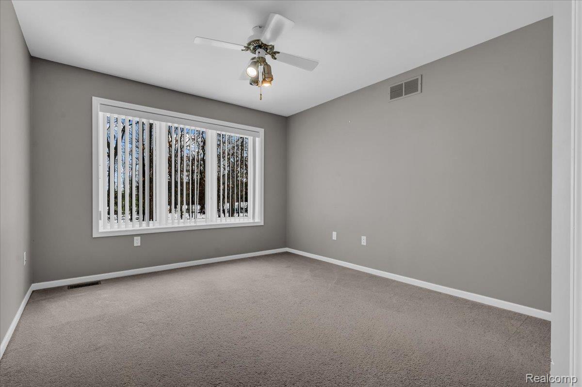 43855 Pinot Noir Drive