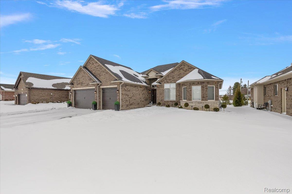 56844 Topaz Drive
