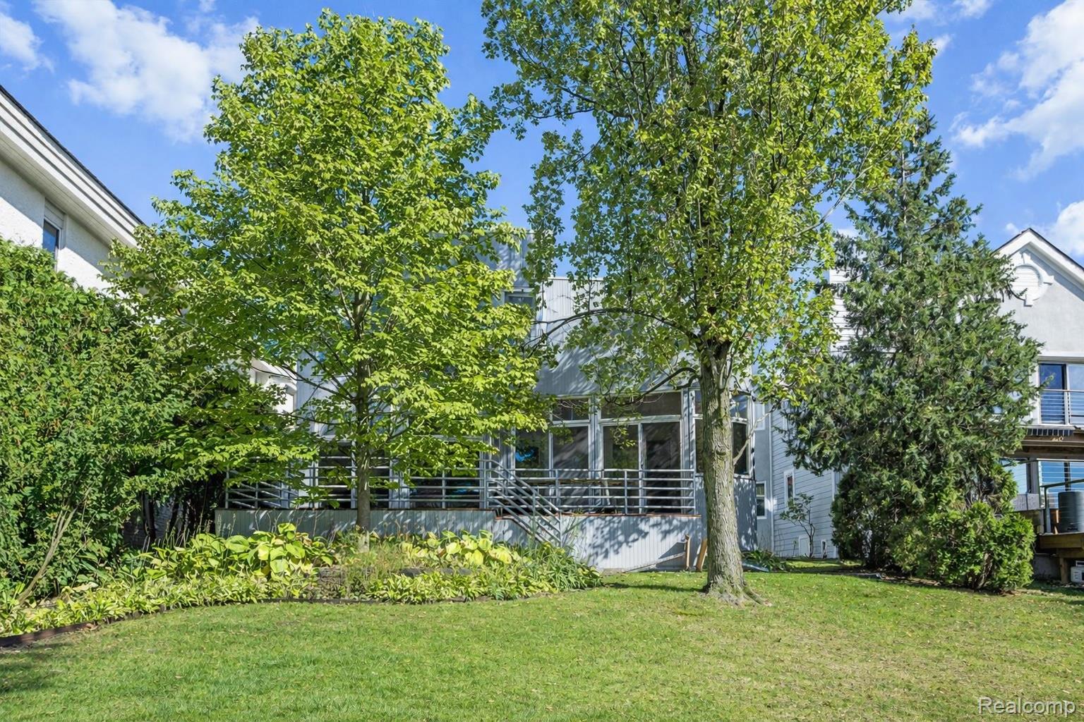 3217 Interlaken Street