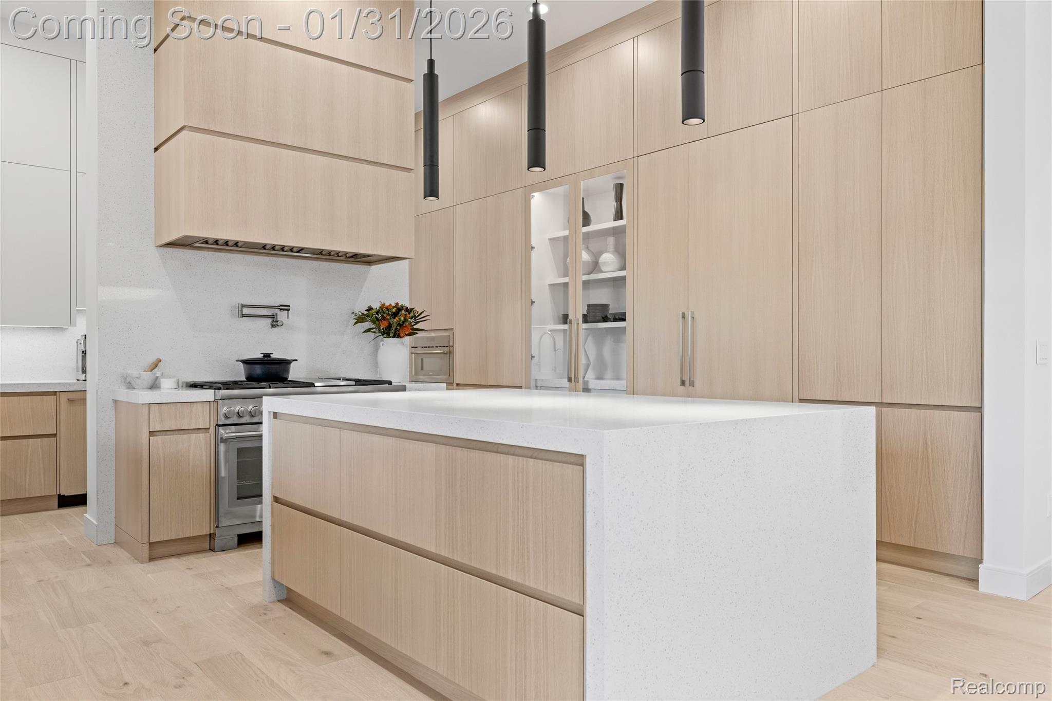 3026 Heron French Provincial