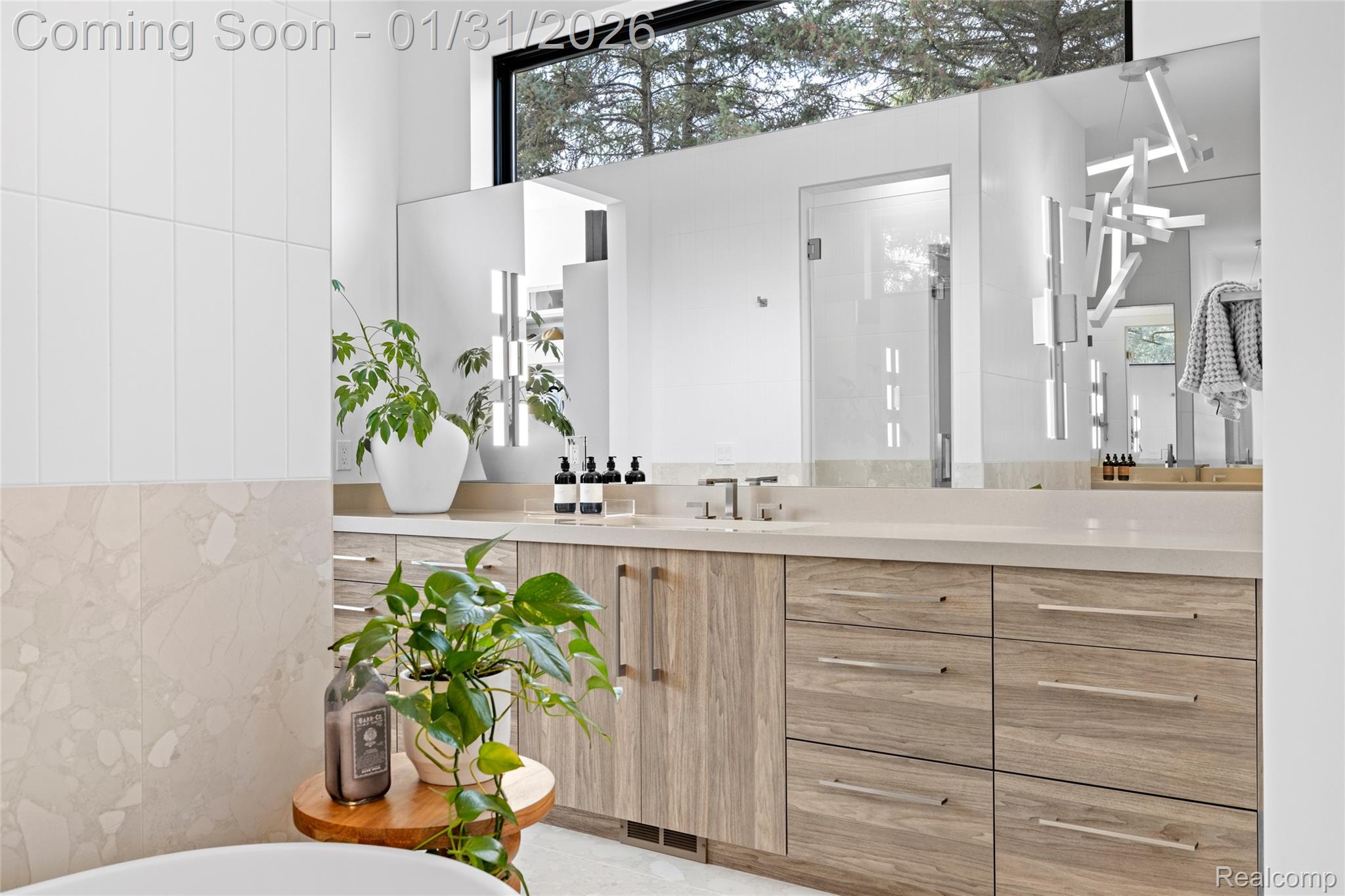 3026 Heron French Provincial