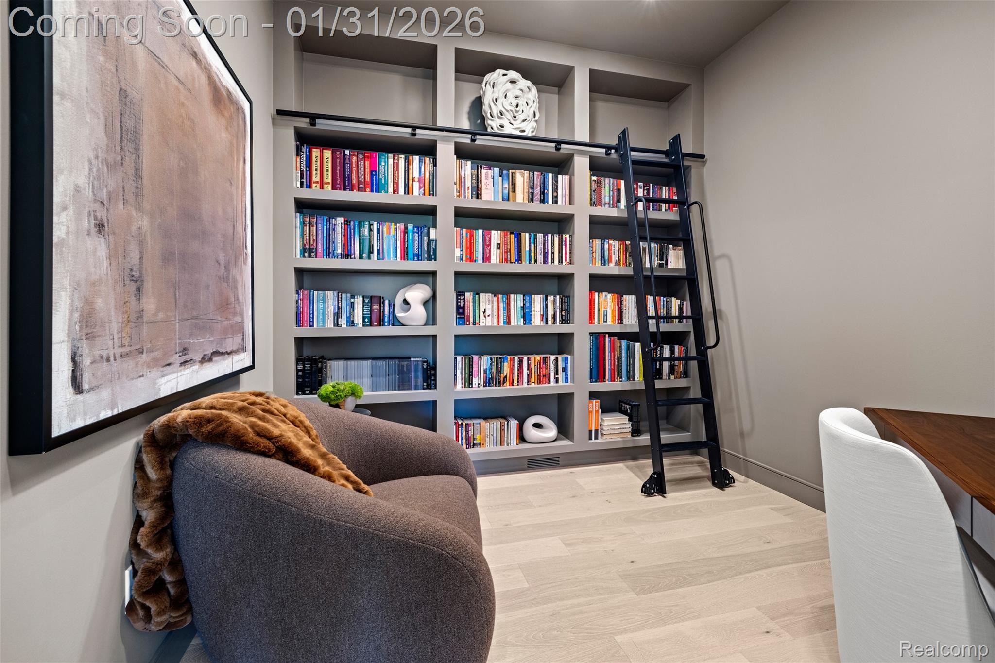 3026 Heron French Provincial