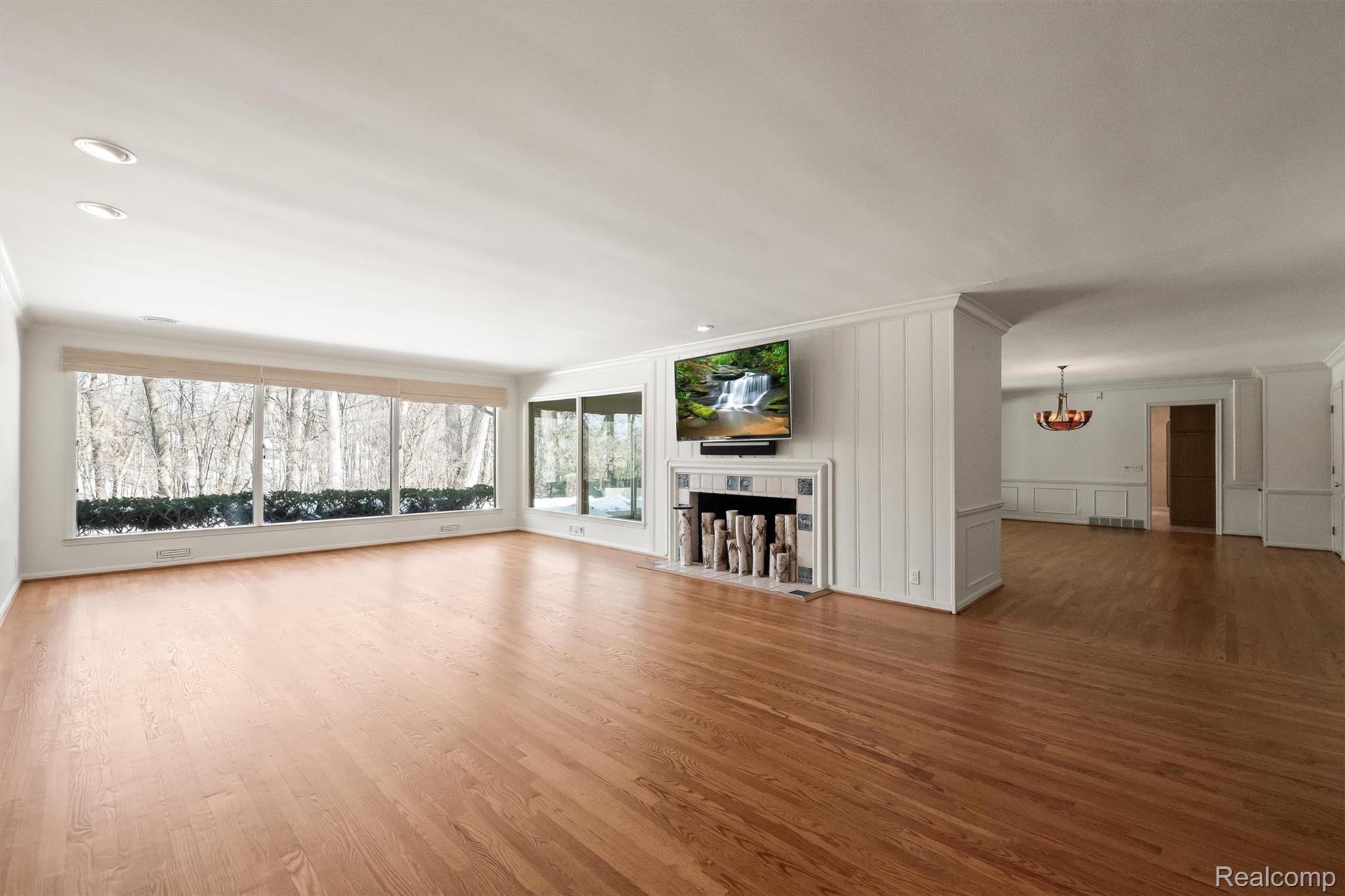 664 Rudgate Road