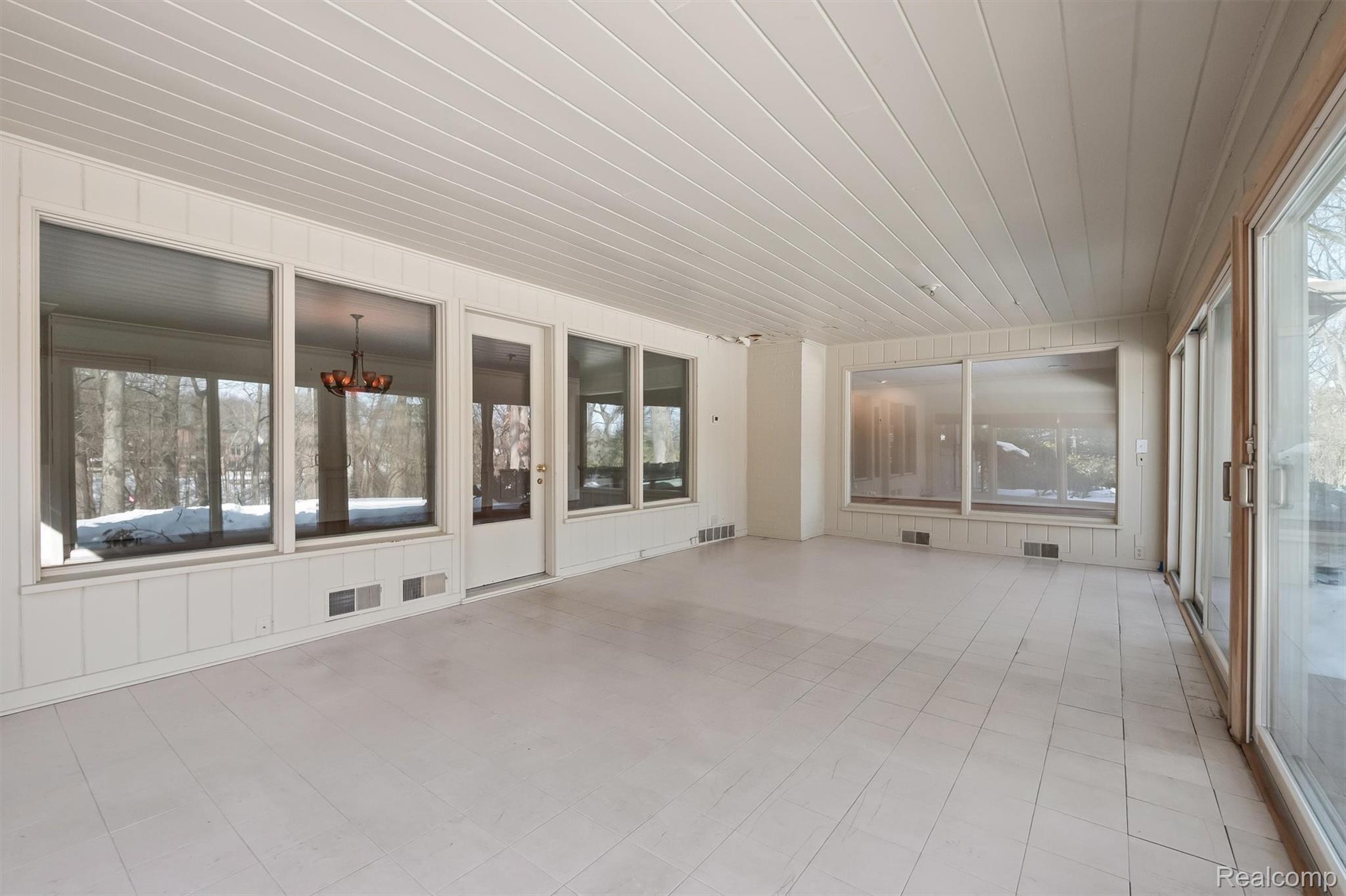 664 Rudgate Road