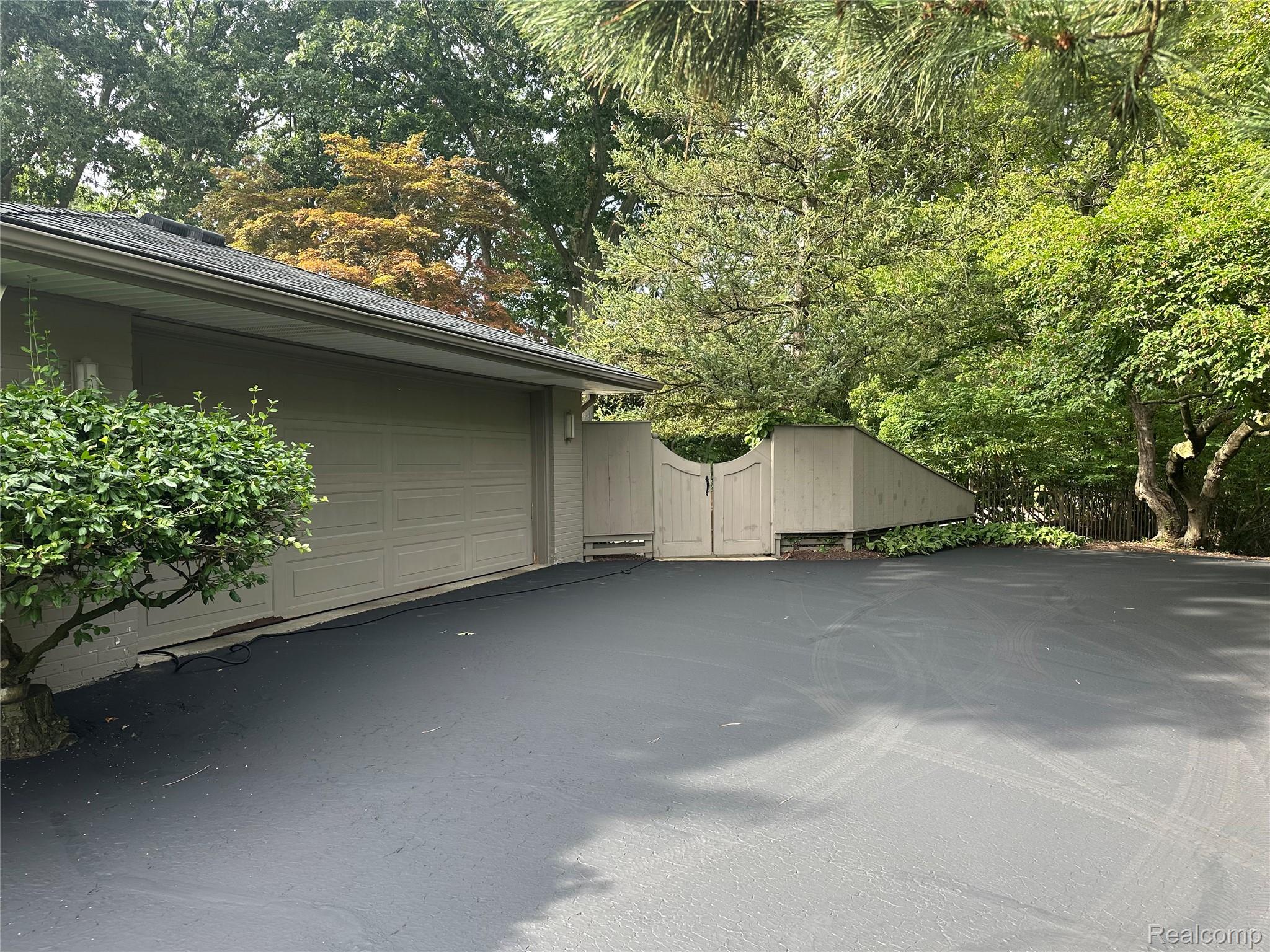 664 Rudgate Road