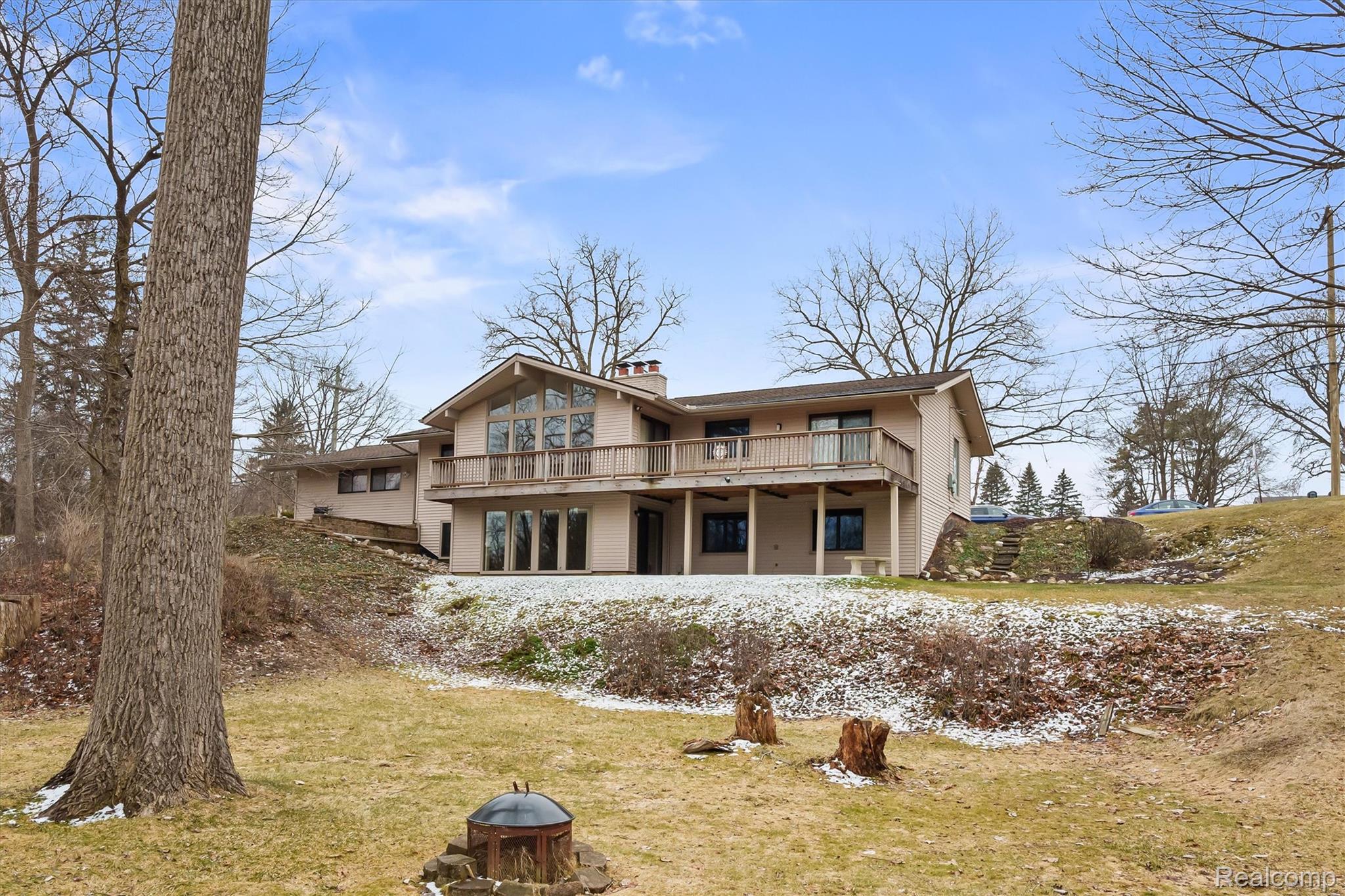 33420 Quaker Valley Road