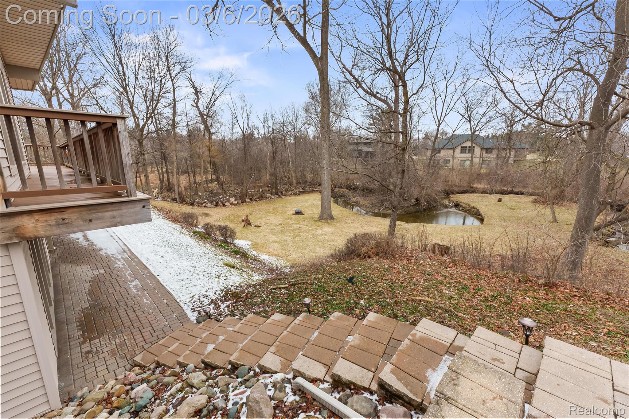 33420 Quaker Valley Road