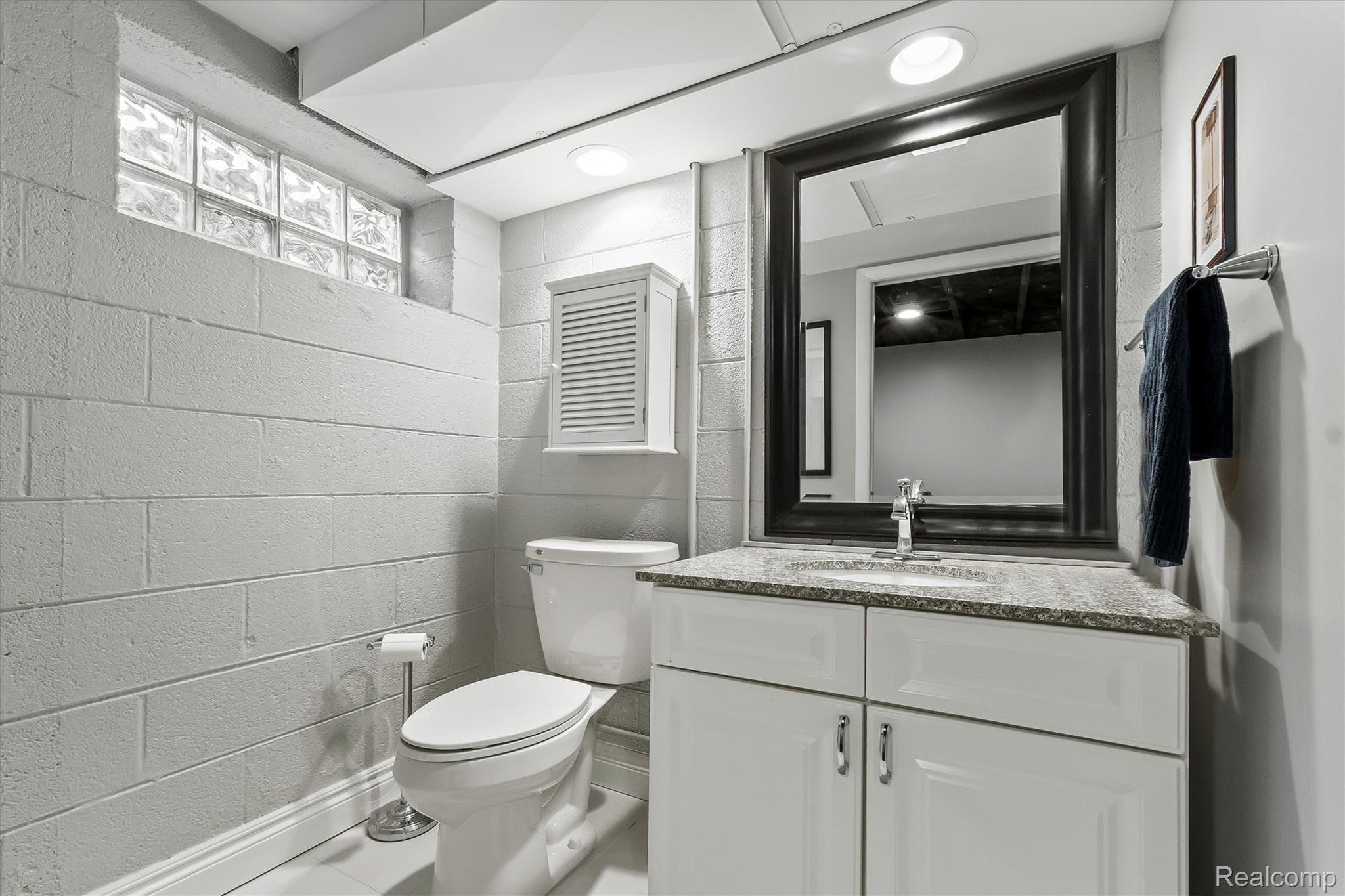 3390 Burning Bush Road