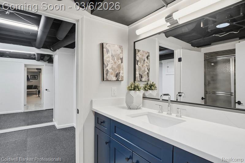 23715 Overlook Circle