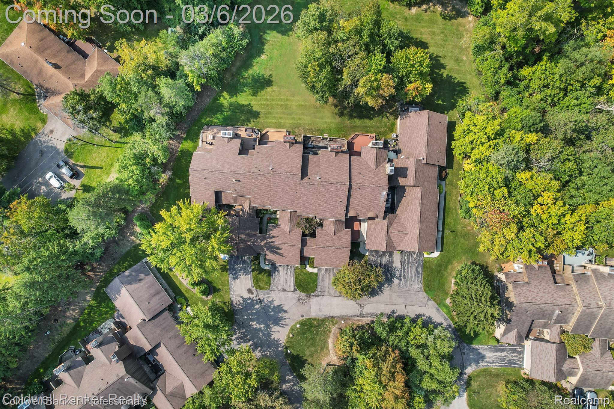 23715 Overlook Circle