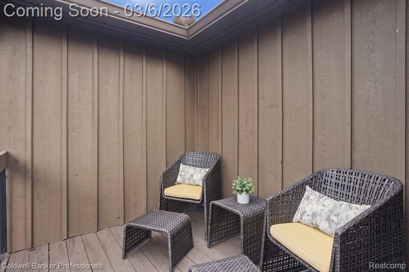 23715 Overlook Circle