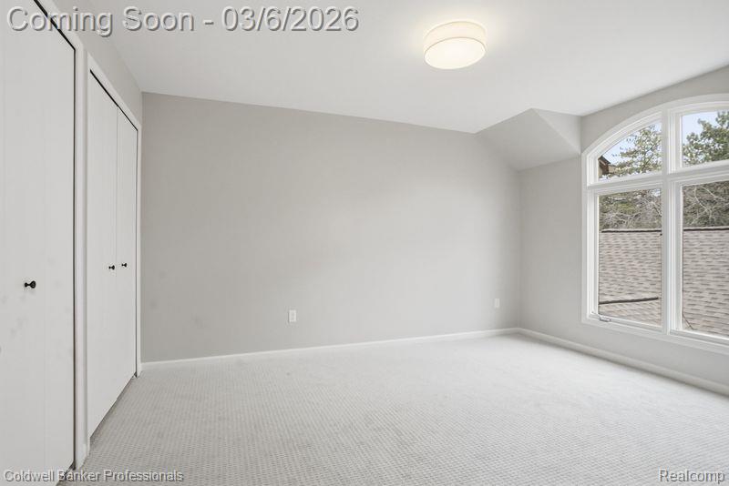 23715 Overlook Circle