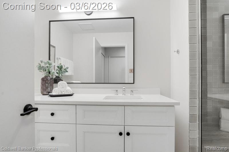 23715 Overlook Circle