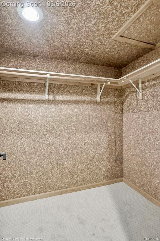 23715 Overlook Circle