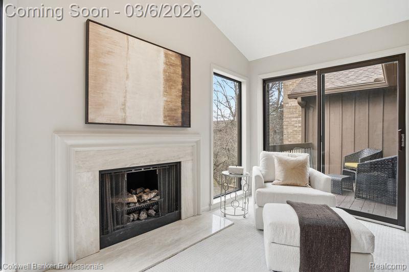 23715 Overlook Circle