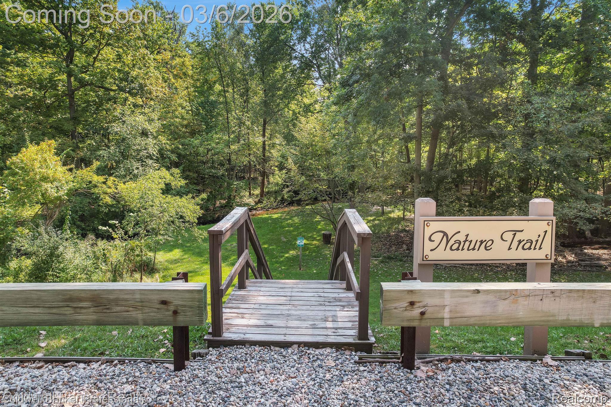 23715 Overlook Circle