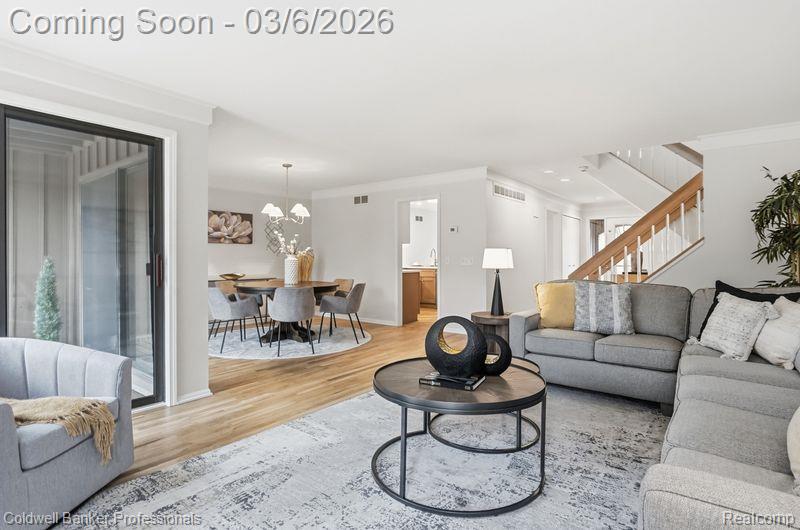 23715 Overlook Circle