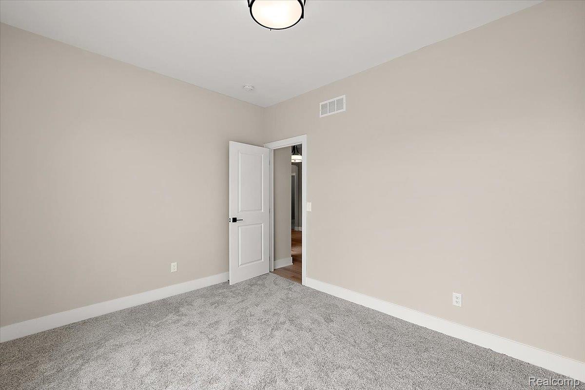 56667 Via Bellano 32