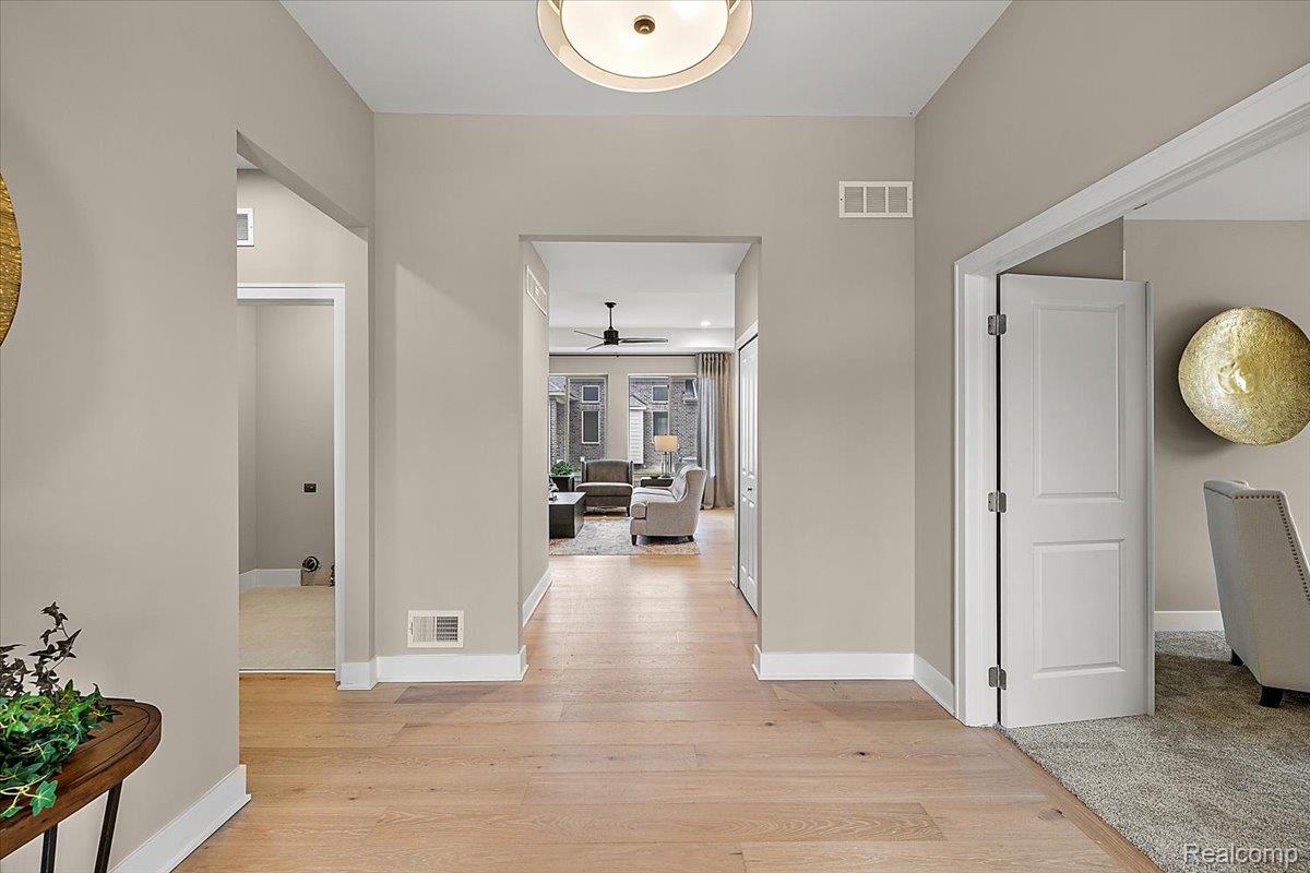 56667 Via Bellano 32