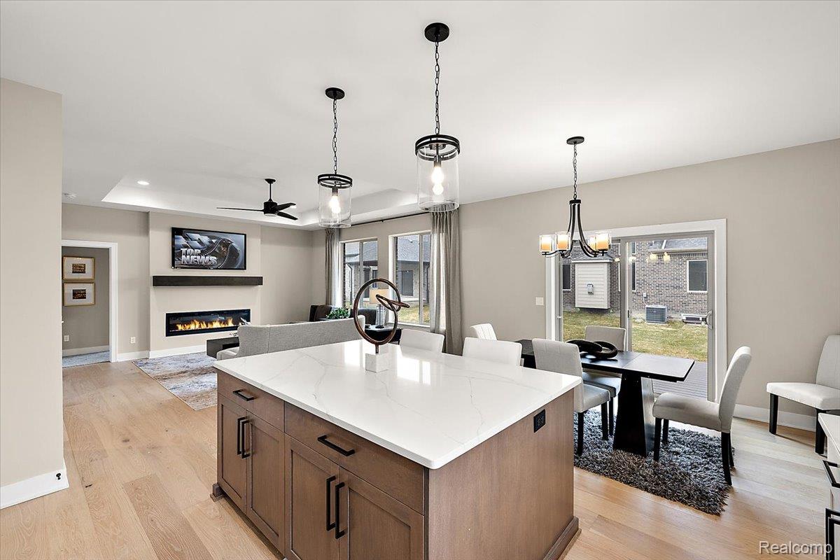 56667 Via Bellano 32