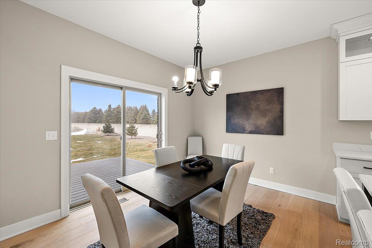 56667 Via Bellano 32