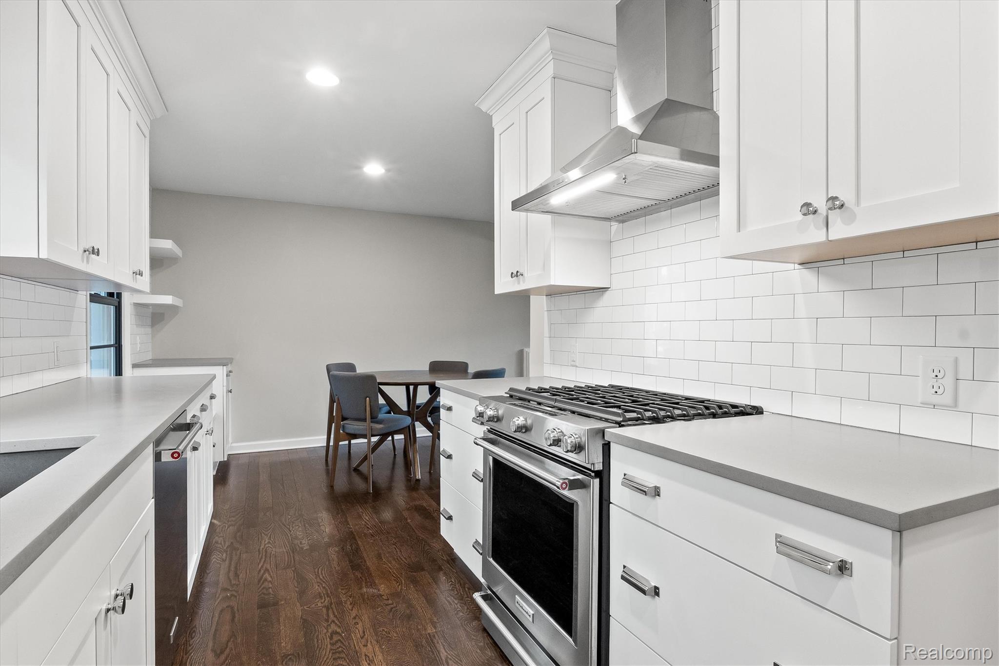 583 N Old Woodward Avenue