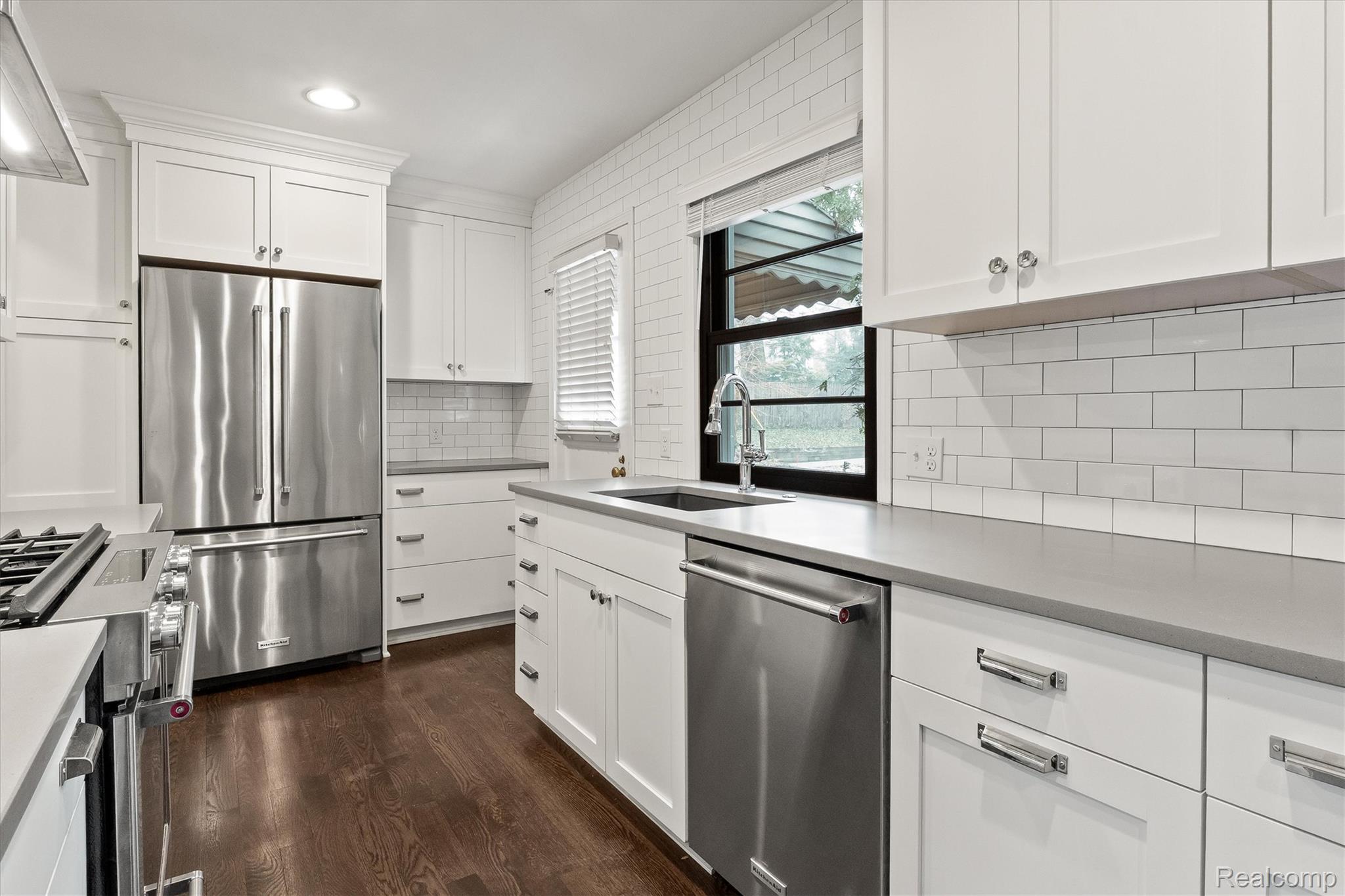 583 N Old Woodward Avenue