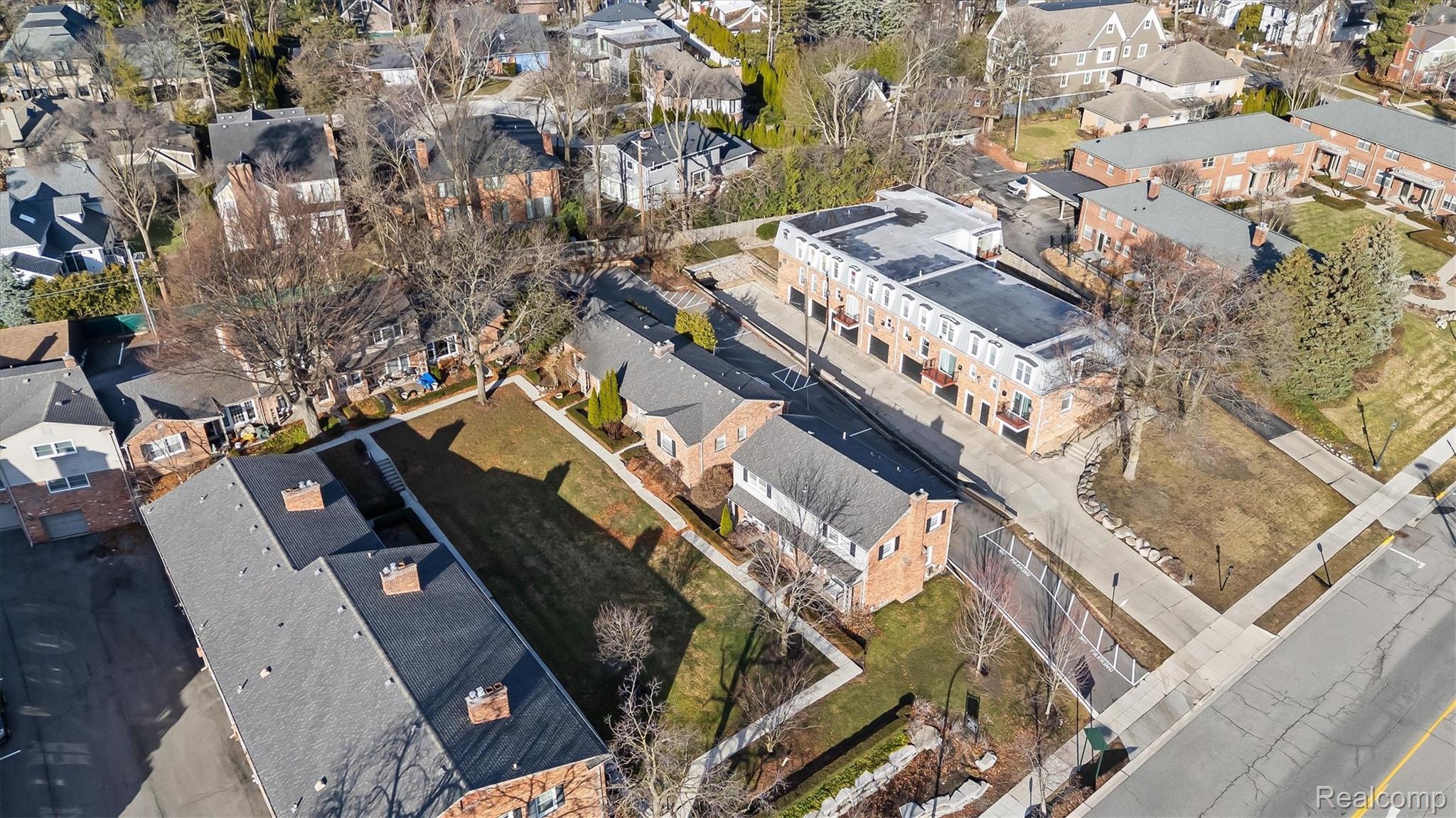 583 N Old Woodward Avenue