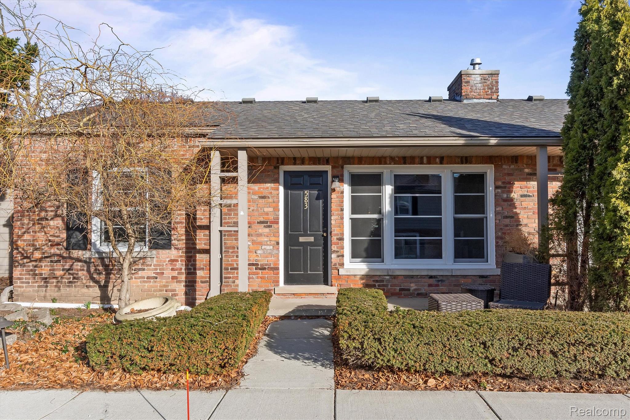 583 N Old Woodward Avenue