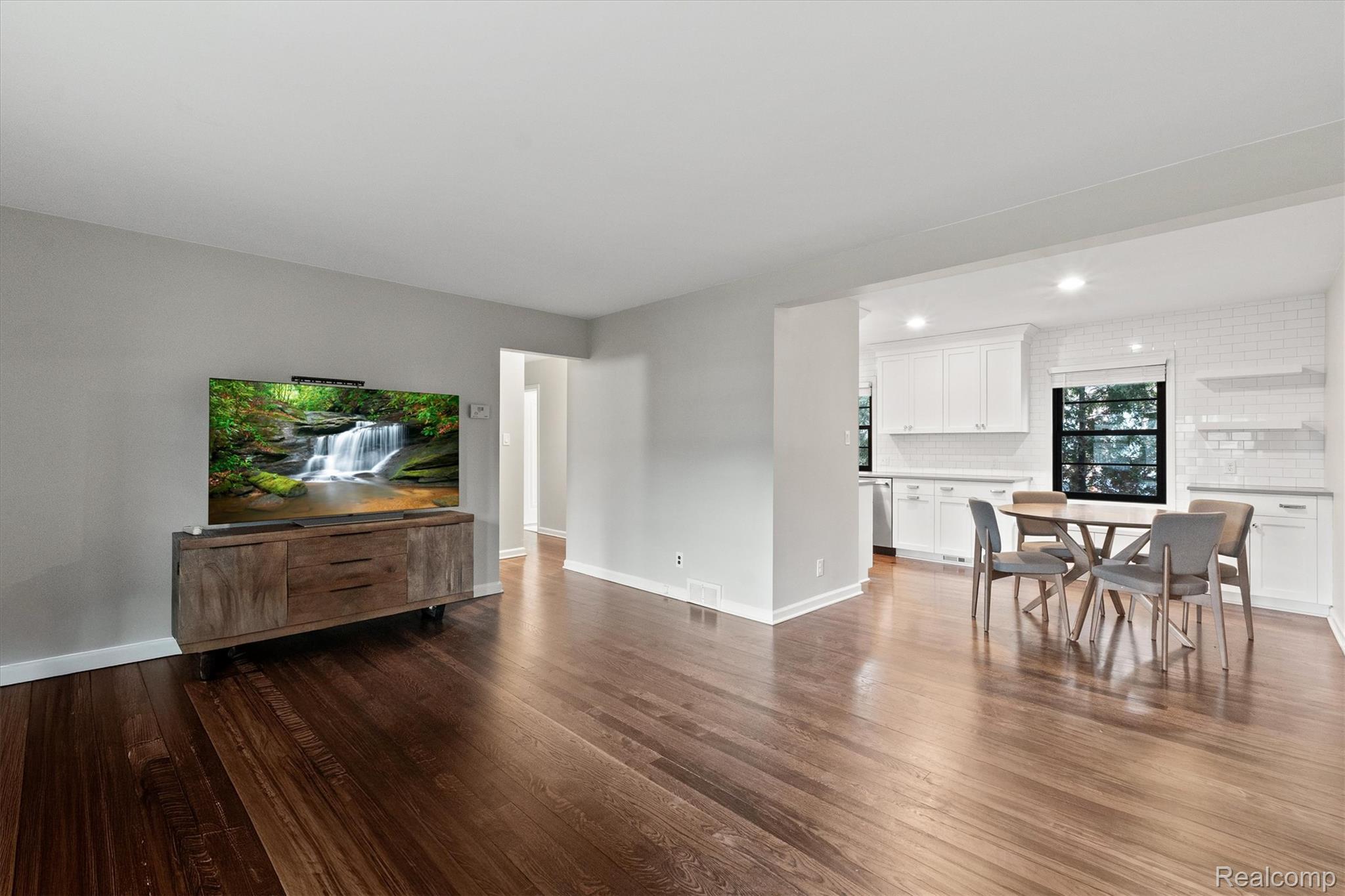 583 N Old Woodward Avenue