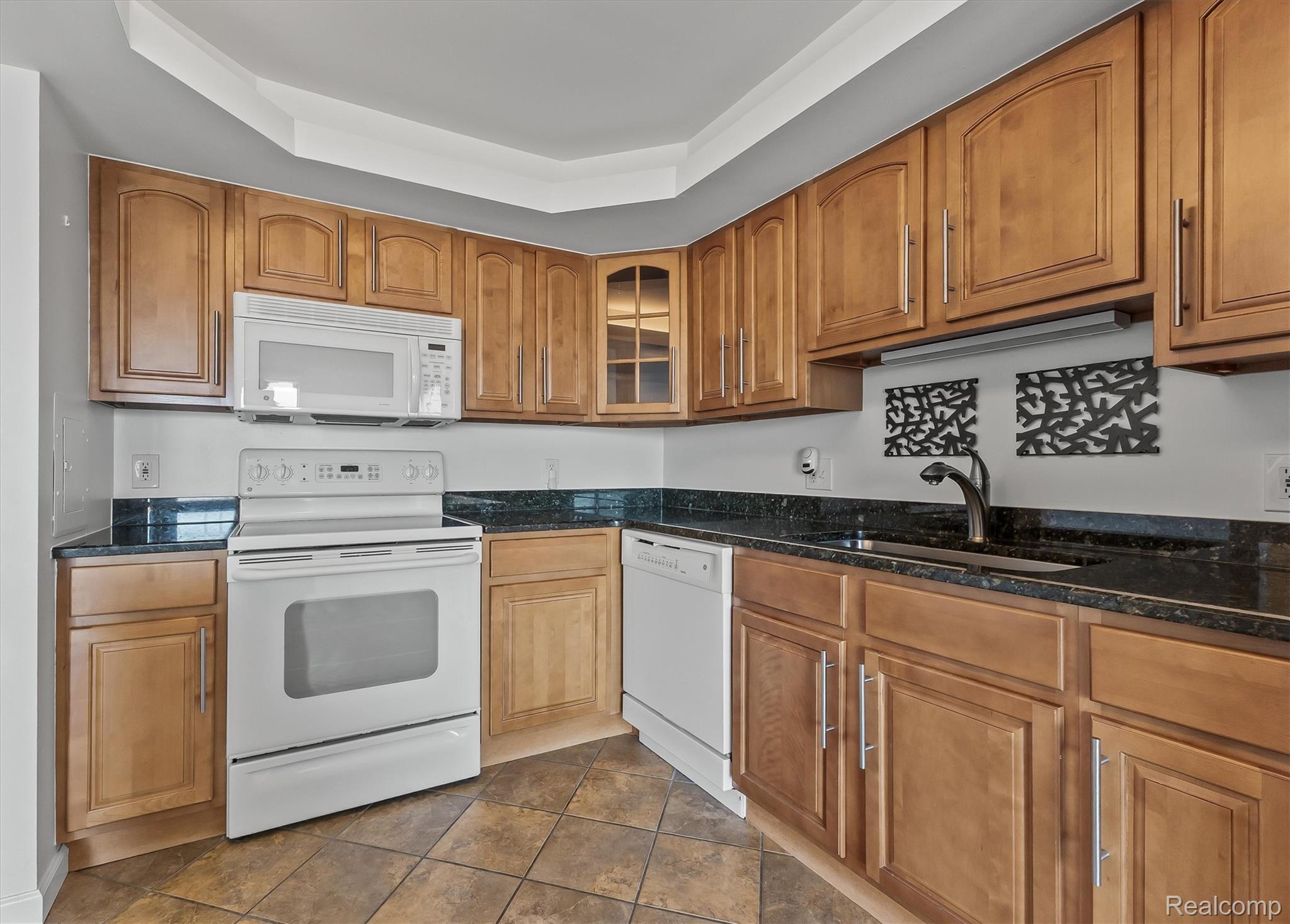 35300 Woodward Avenue 507