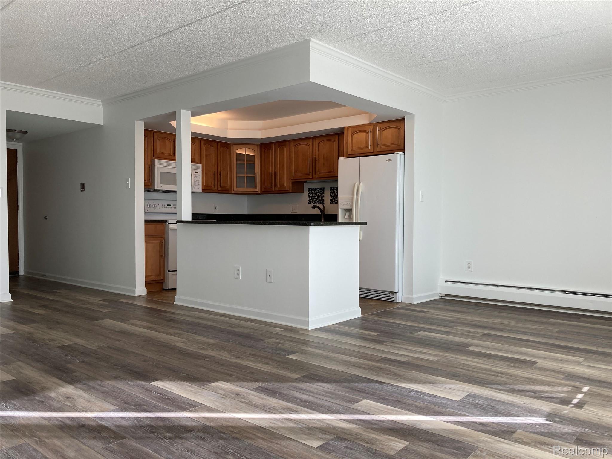 35300 Woodward Avenue 507