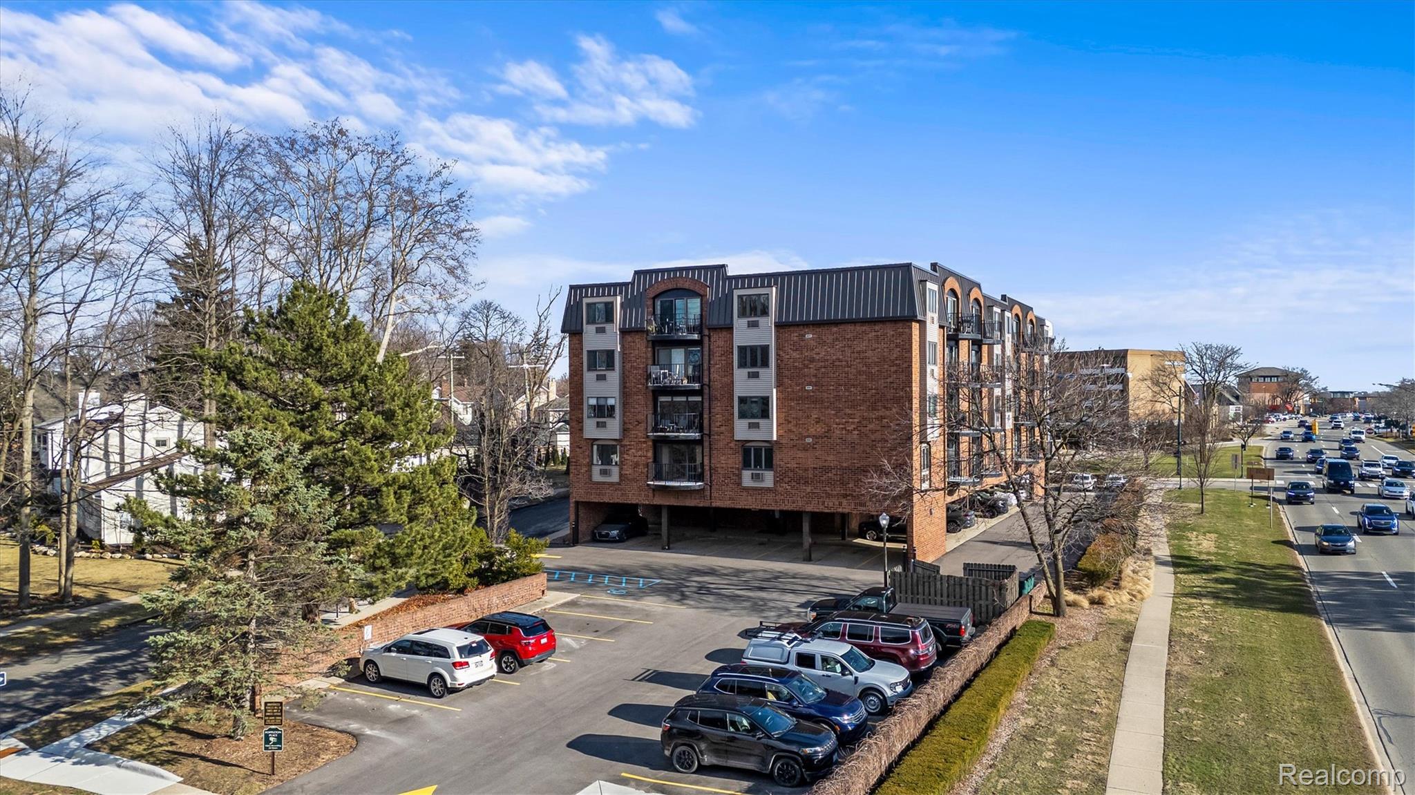 35300 Woodward Avenue 507