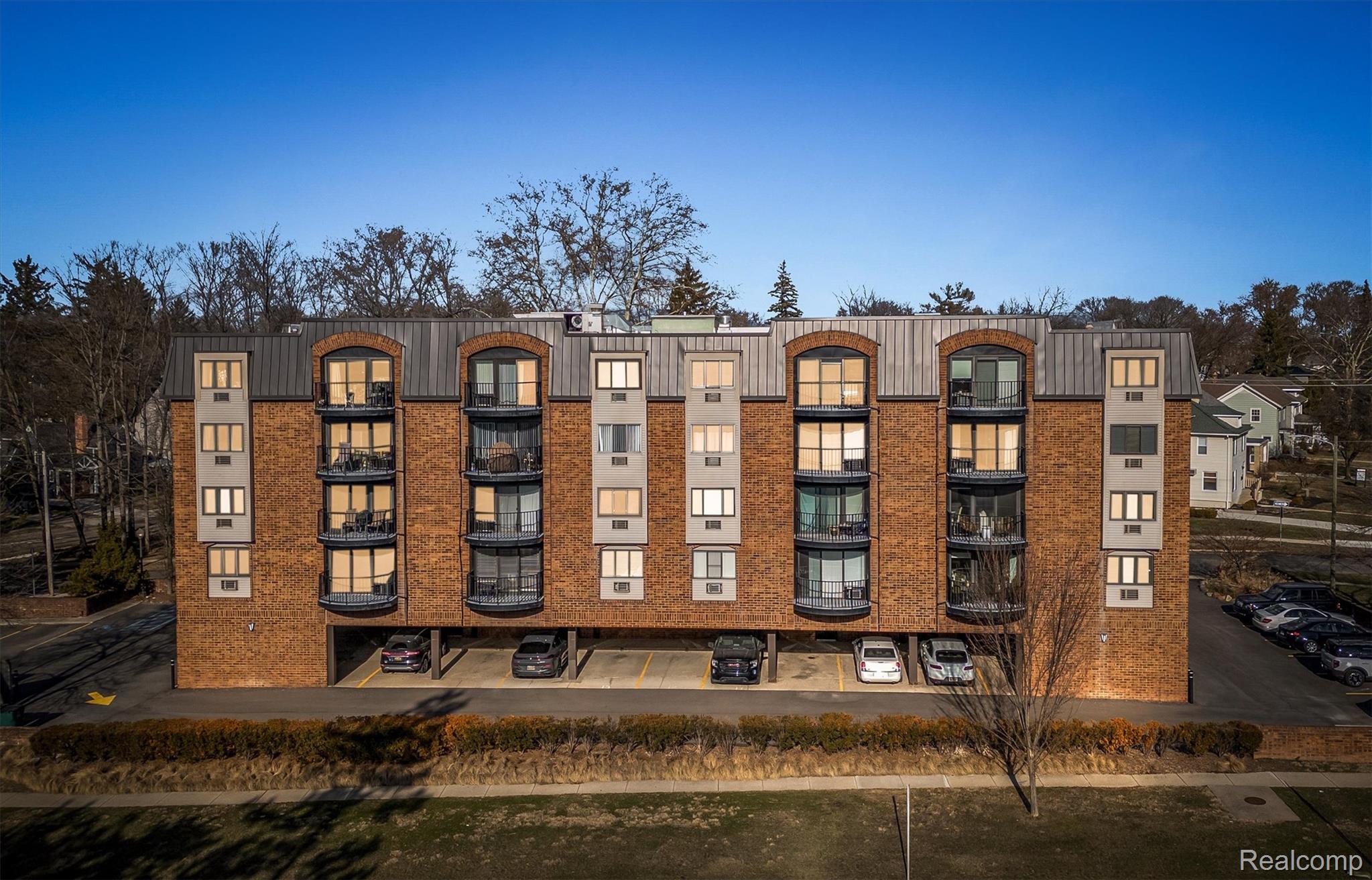 35300 Woodward Avenue 507