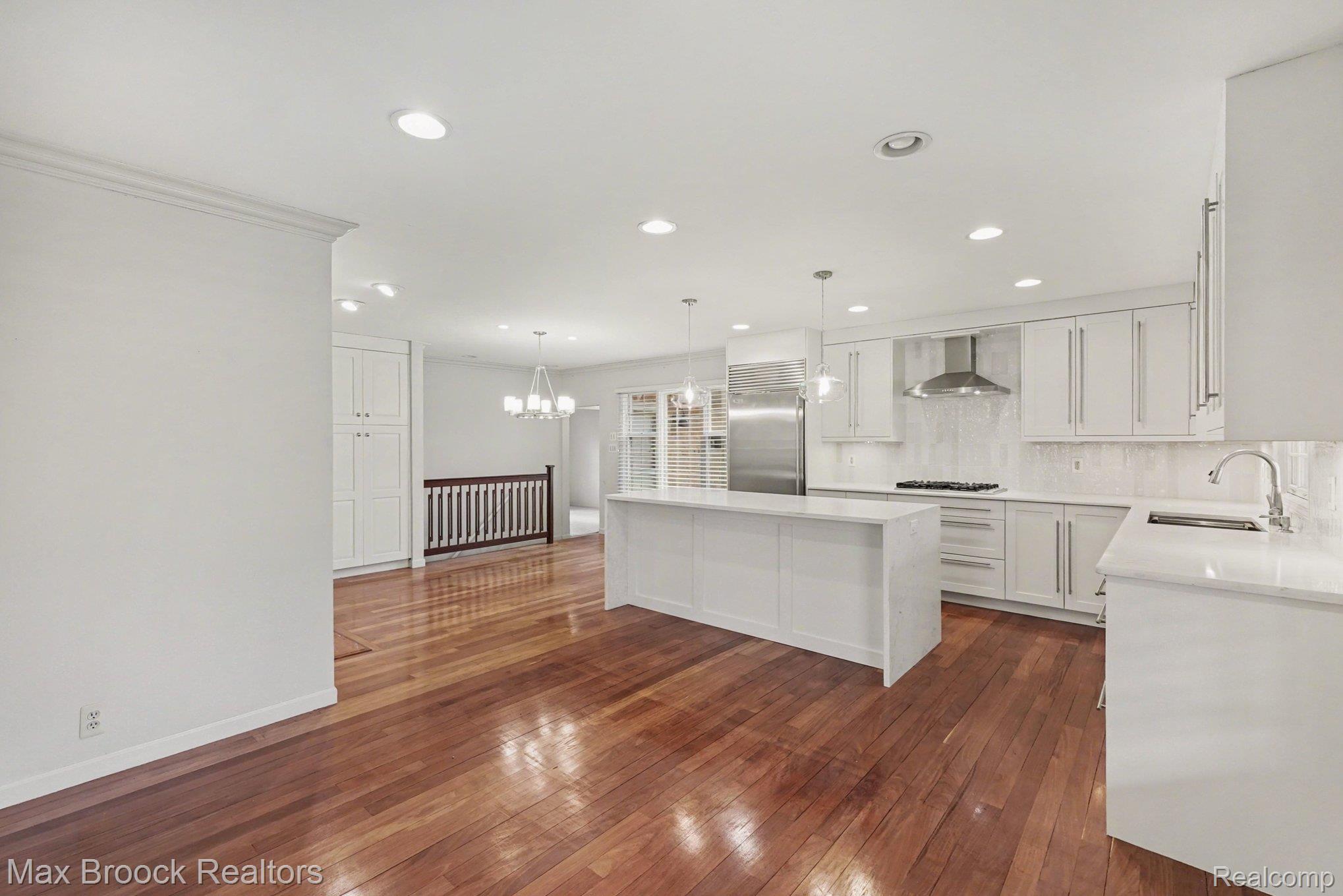 3436 Paddington Drive