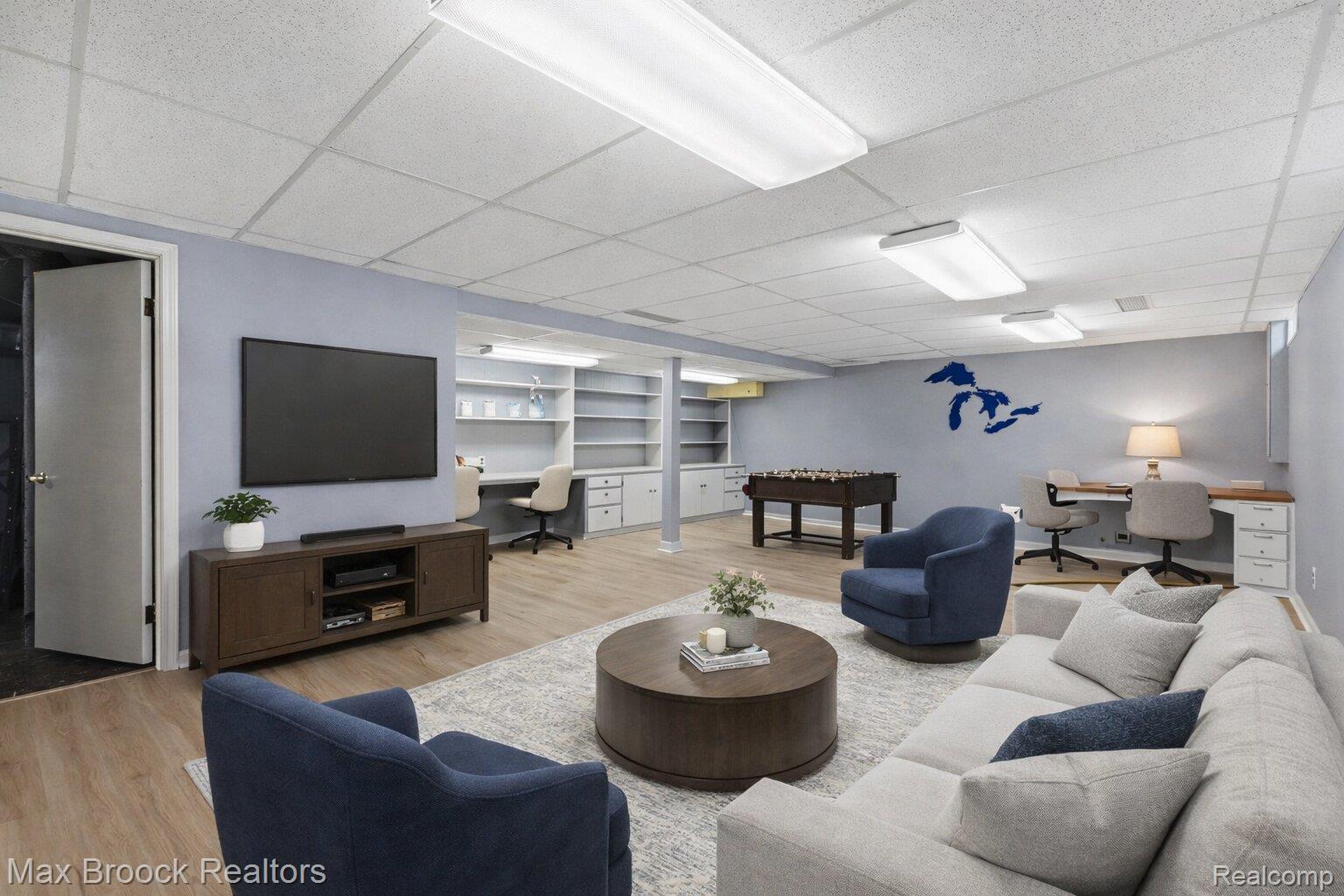 3436 Paddington Drive