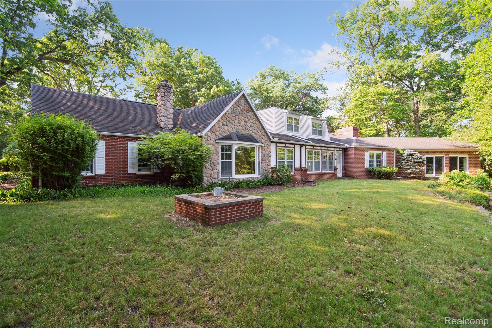 4300 W BACON Road