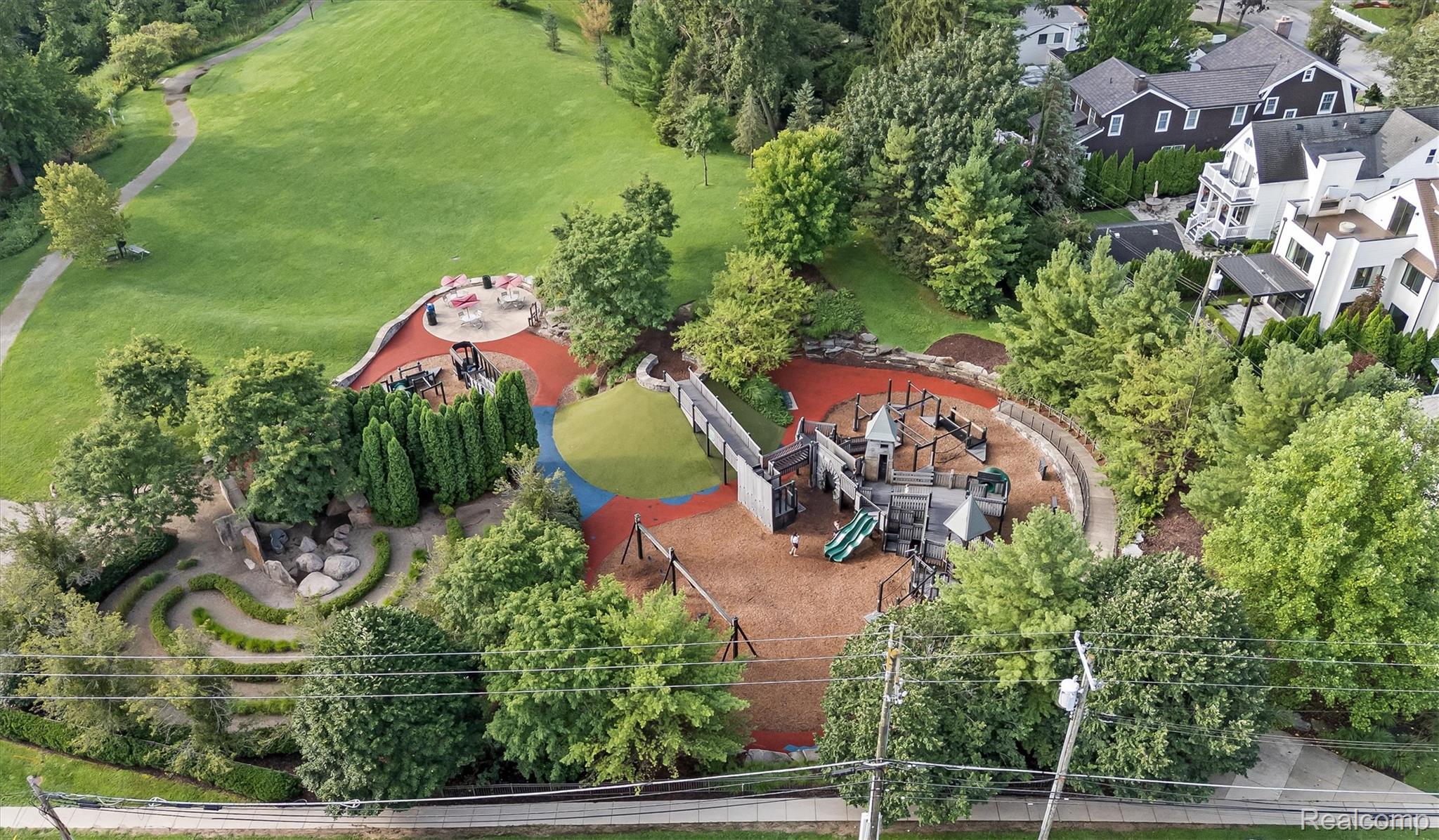 369 N Old Woodward Avenue 207