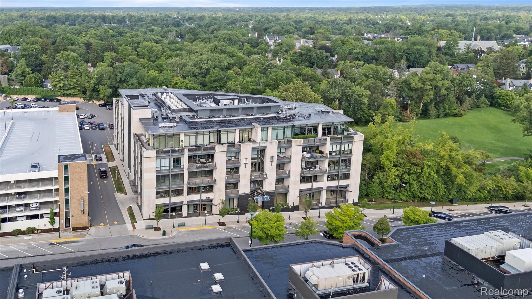 369 N Old Woodward Avenue 207