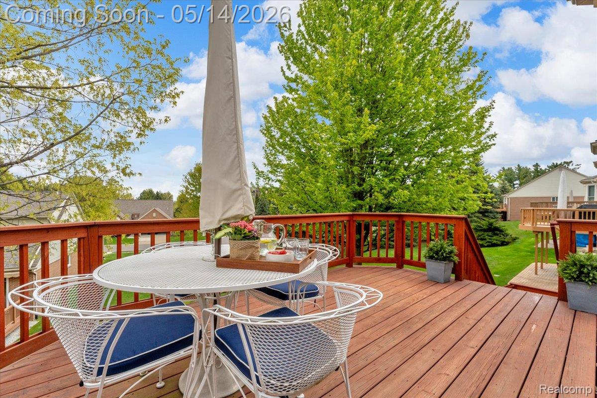 1169 Churchill Circle