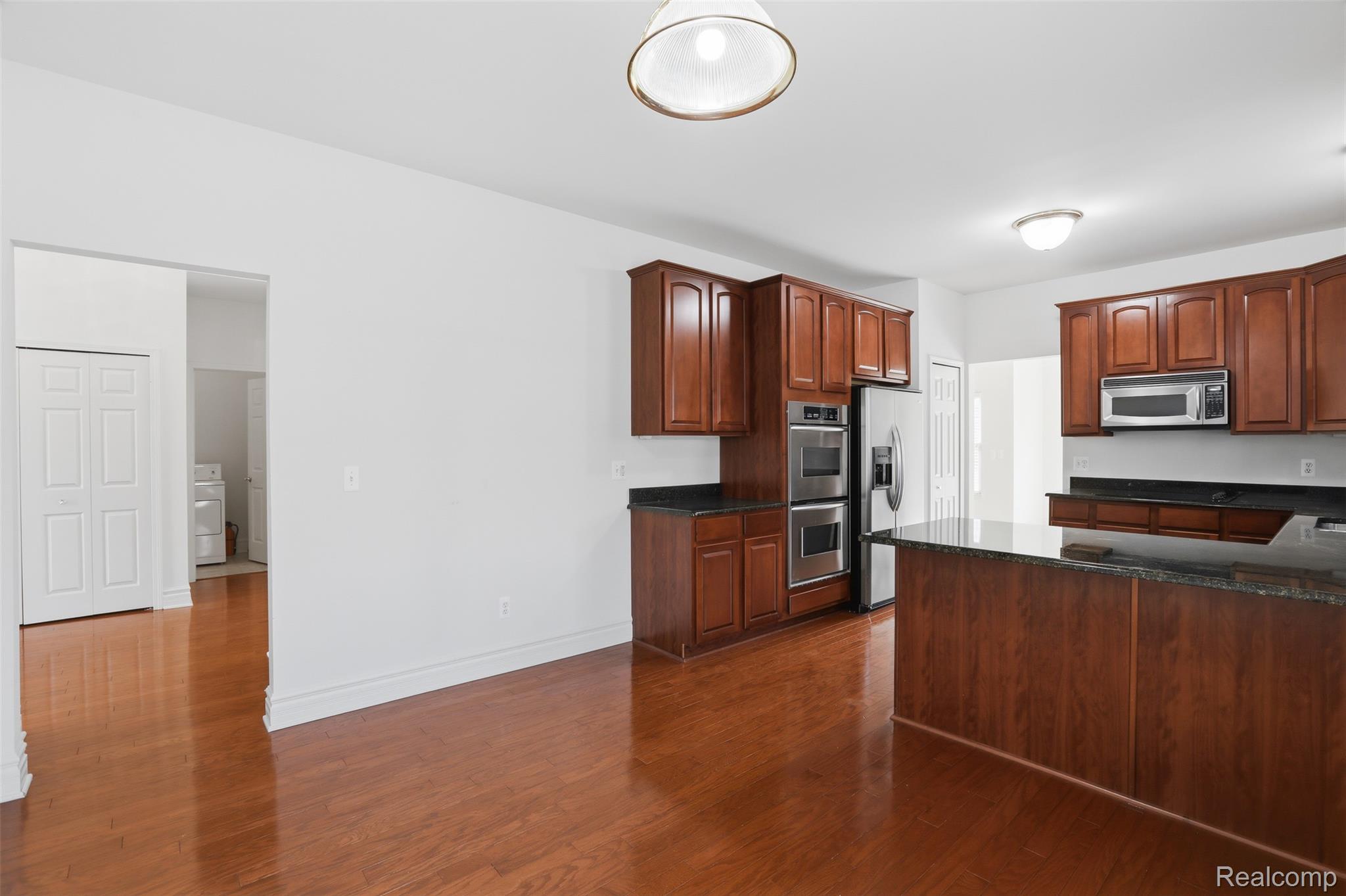 37225 Berkleigh Court