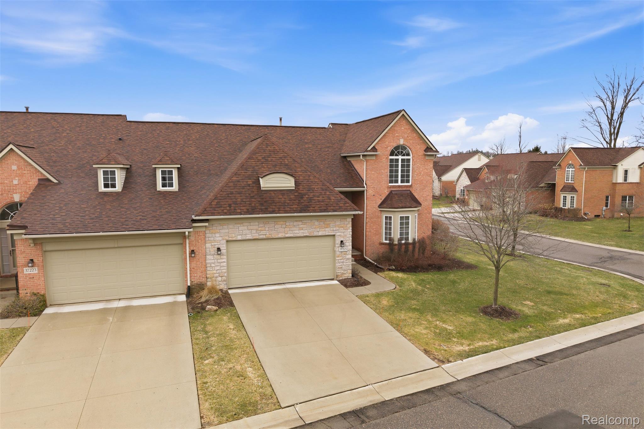 37225 Berkleigh Court