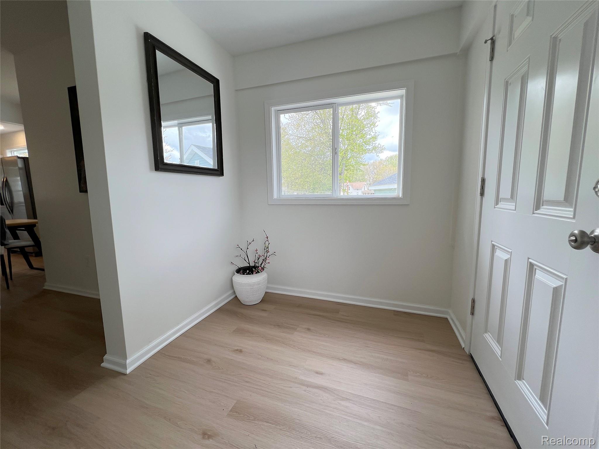 43 Rathbone Street S