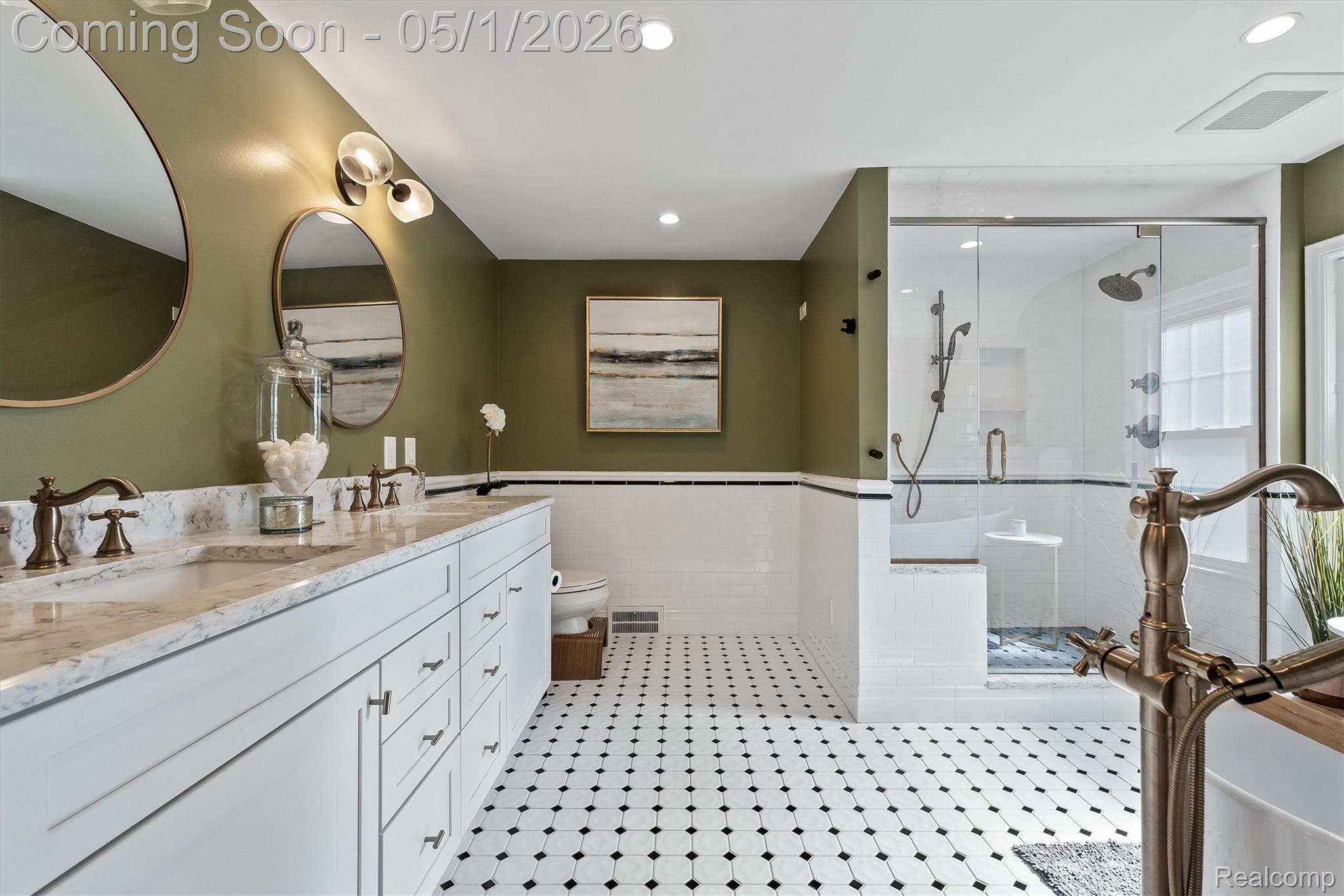 580 W Lewiston Avenue