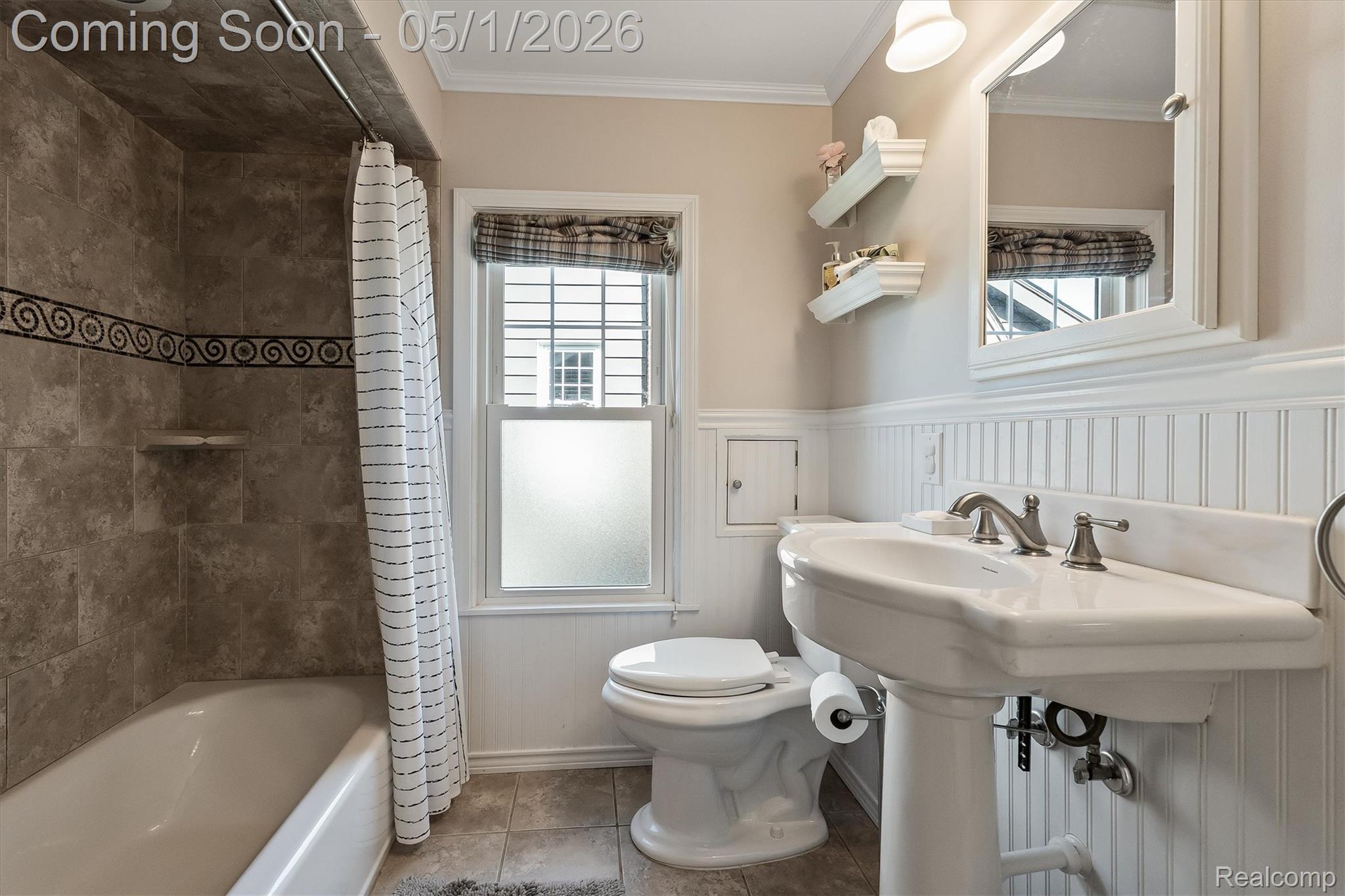 580 W Lewiston Avenue