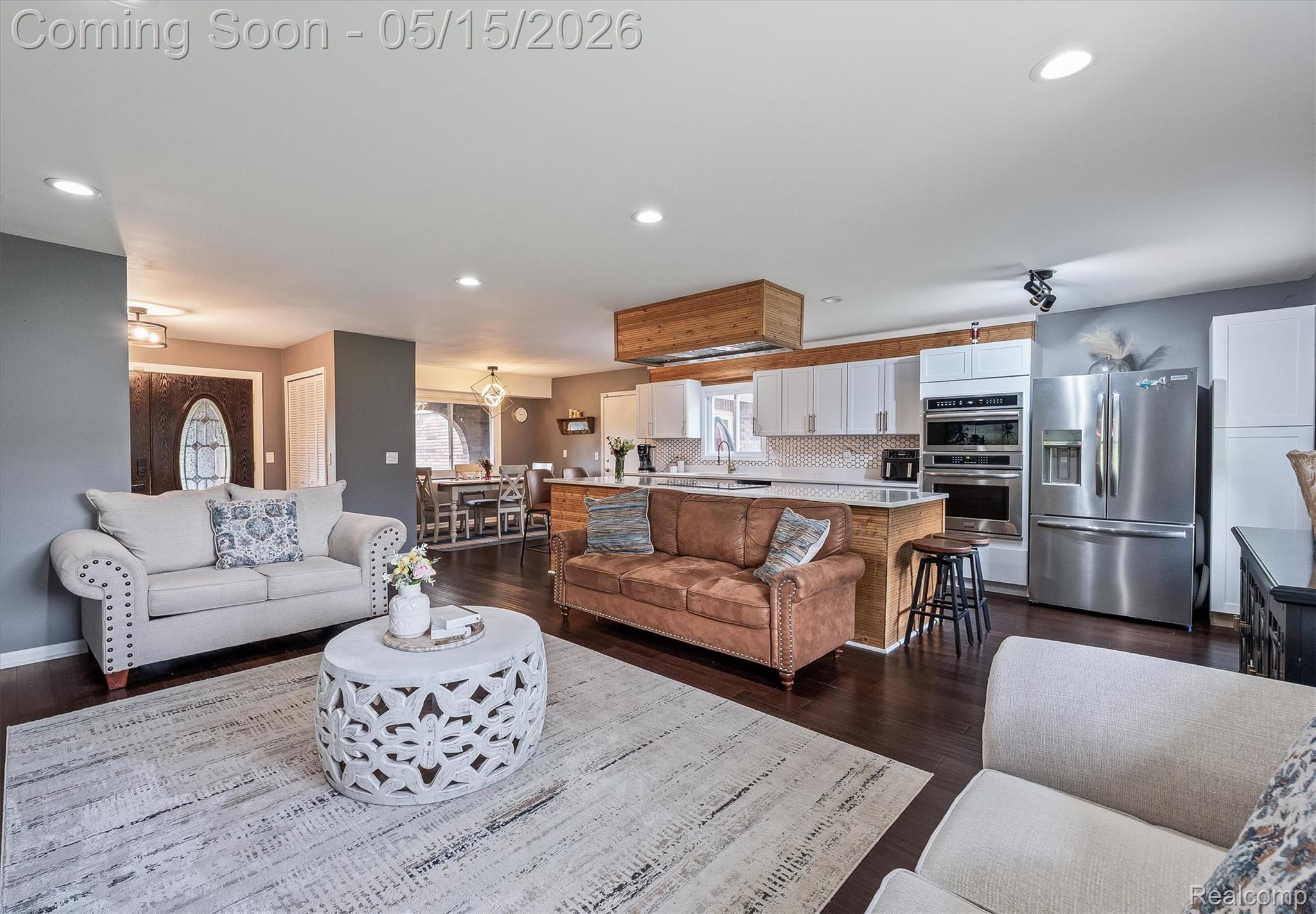 33429 Quaker Valley Road