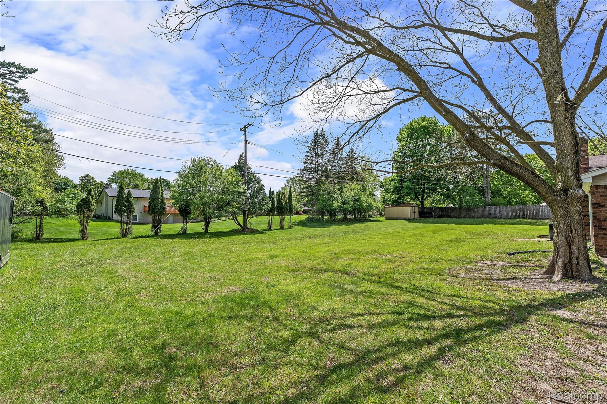 33429 Quaker Valley Road