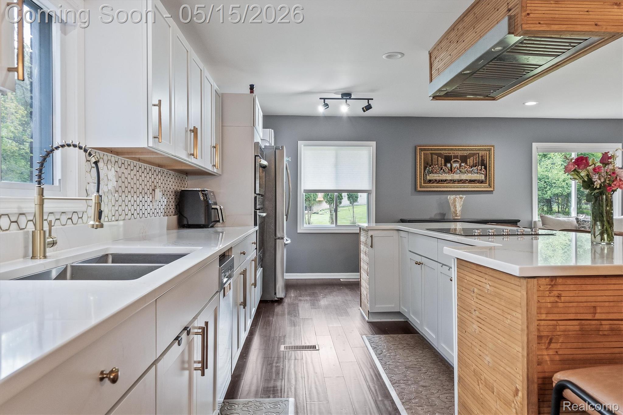 33429 Quaker Valley Road