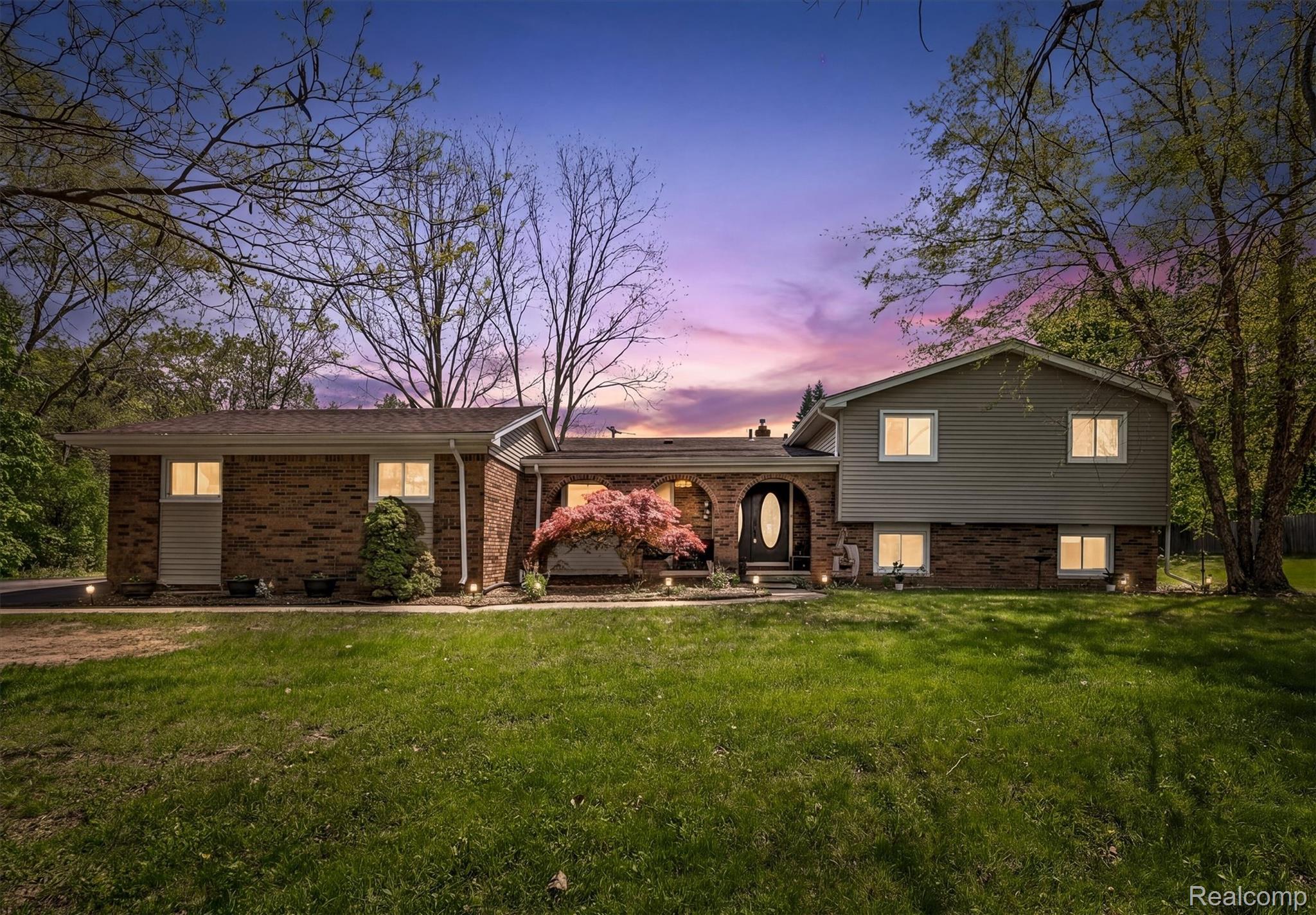 33429 Quaker Valley Road