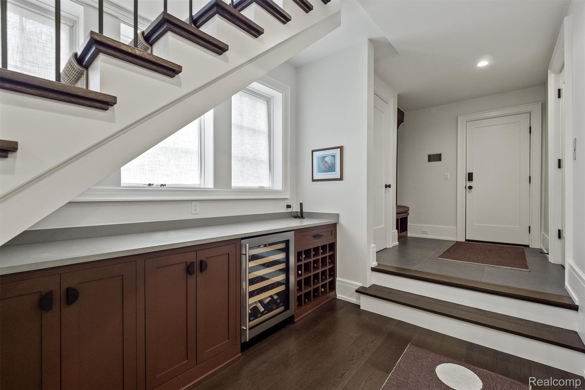 615 W Brown Street